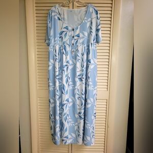 Light Blue Leaf Print Dress Size XXL